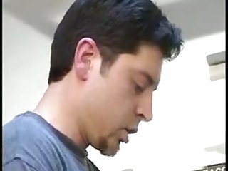 Reife Schlampe gibt direkt in den Laden Lager